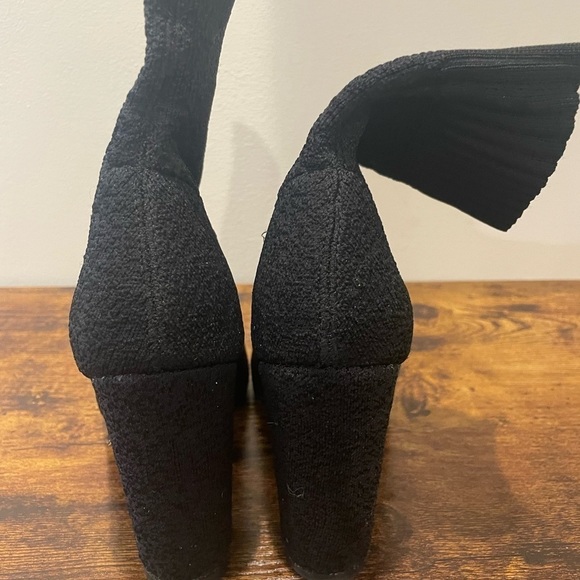 Charles by Charles David black socket booties 7 m - Picture 3 of 7